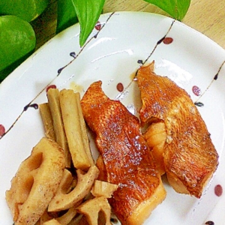 煮魚も温めません 金目鯛の煮付け おまけレシピ付 レシピ 作り方 By Tuhatkauno 楽天レシピ 煮魚も温めません 金目鯛の煮付け おまけレシピ付 レシピ 作り方 By Tuhatkauno 楽天レシピ